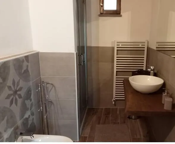 B&B La Divina Pietra Carnola 0*,