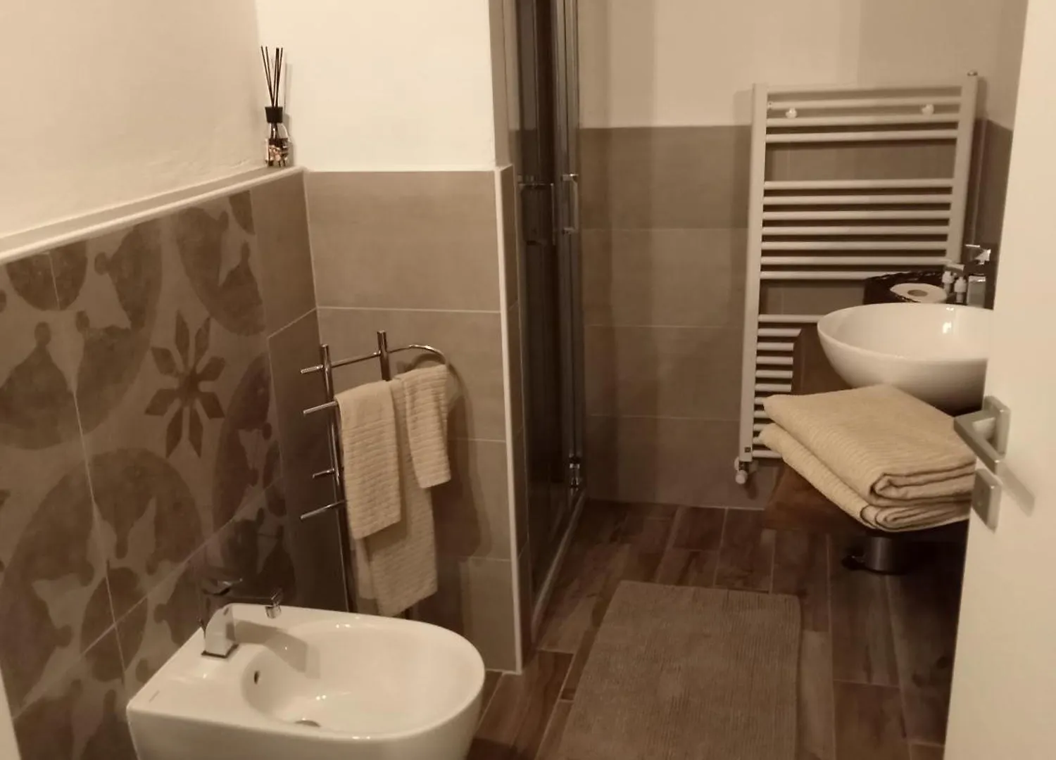 B&B La Divina Pietra Carnola Bed & Breakfast